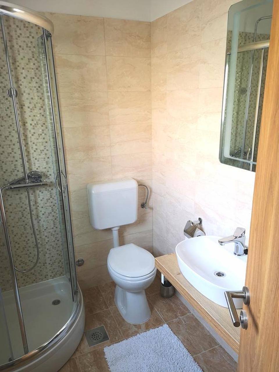 Apartments Grgic โตรกีร์ ภายนอก รูปภาพ
